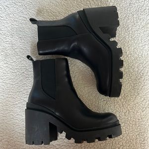 Steve Madden Lug Boots